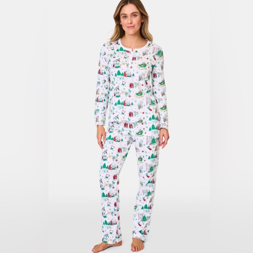 Roller Rabbit Festive White Pajama Set with Holiday Print